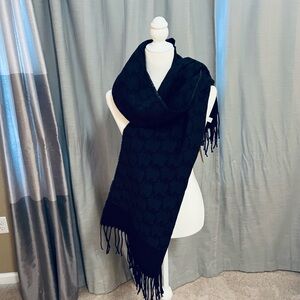 NWT Michael Kors Black Textured Scarf
